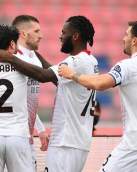  国际米兰创纪录连胜，提前锁定半程冠军  