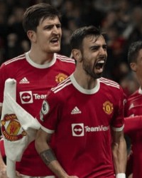  曼联逆转绝杀西汉姆，拉什福德补时世界波定乾坤  